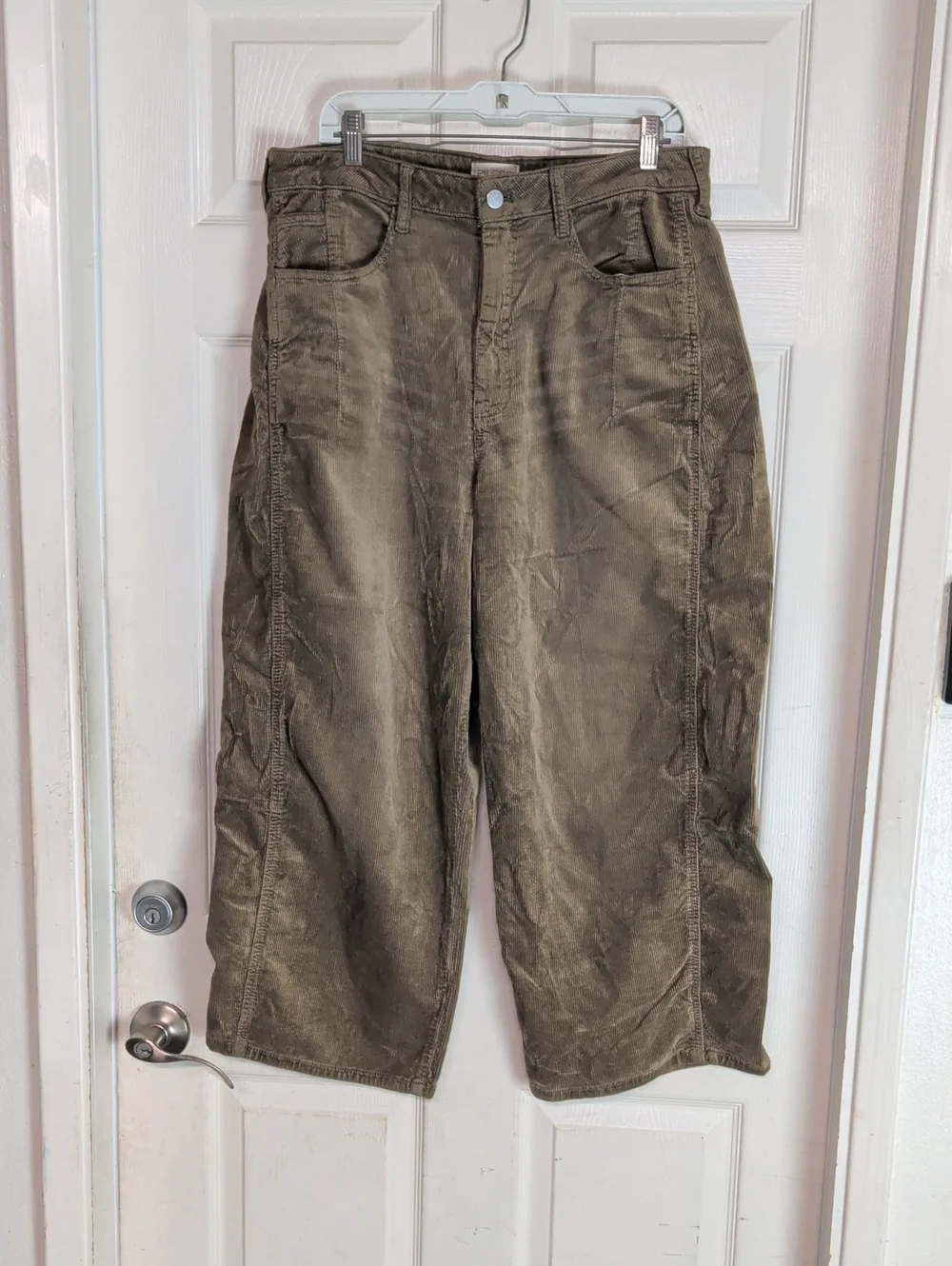 Anthropologie Pilcro The Yaya Mid-Rise Corduroy Crop Flare Jeans Brown Women 31 - Picture 1 of 5